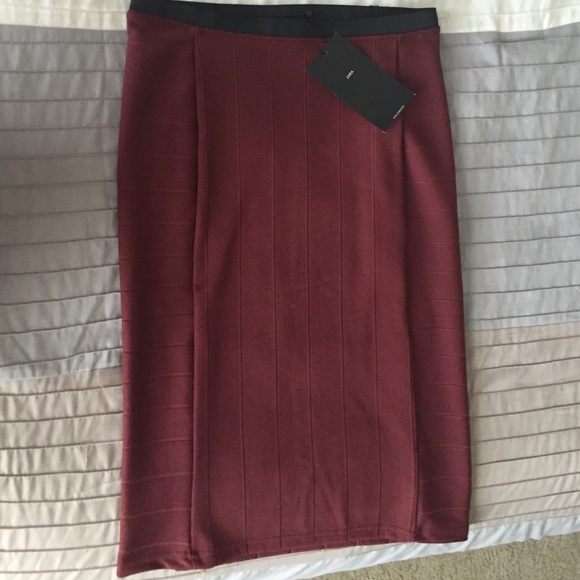 Zara Skirt - Picture 1 of 3