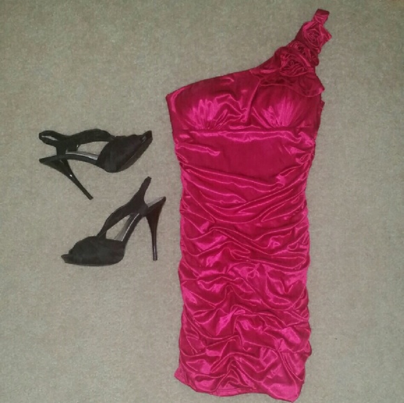 Love ruched mini dress