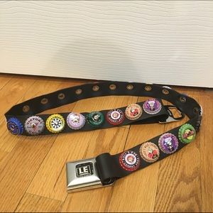 💕 Adjustable Unique Bottle Cap/Seat Belt - Belt
