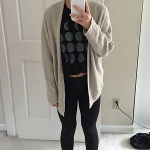 Brandy Melville Caroline Cardigan