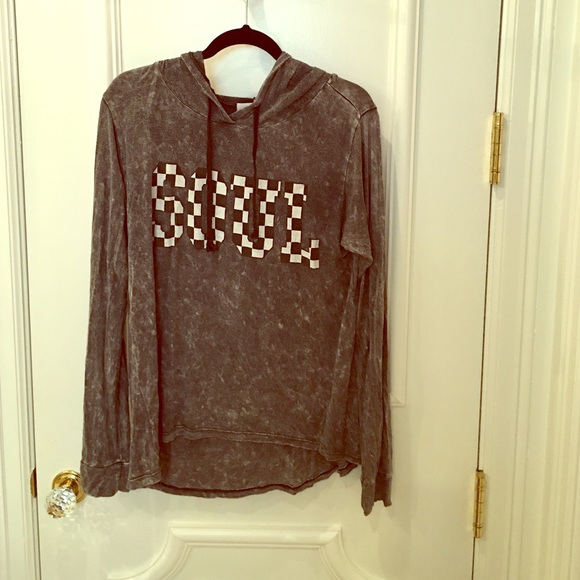 Light weight hoodie