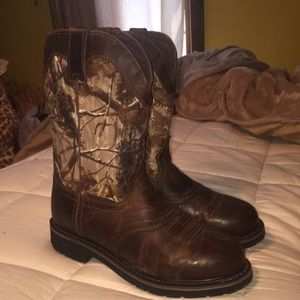 Men's camo Justin boots