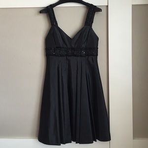 Betsy Johnson Evening dress, black with beading, 6