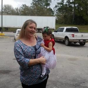 Meet your Posher, Sara