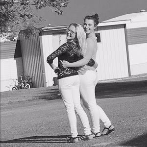 Meet your Posher, Ashlee