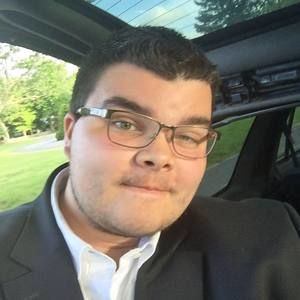 Meet your Posher, Zachary