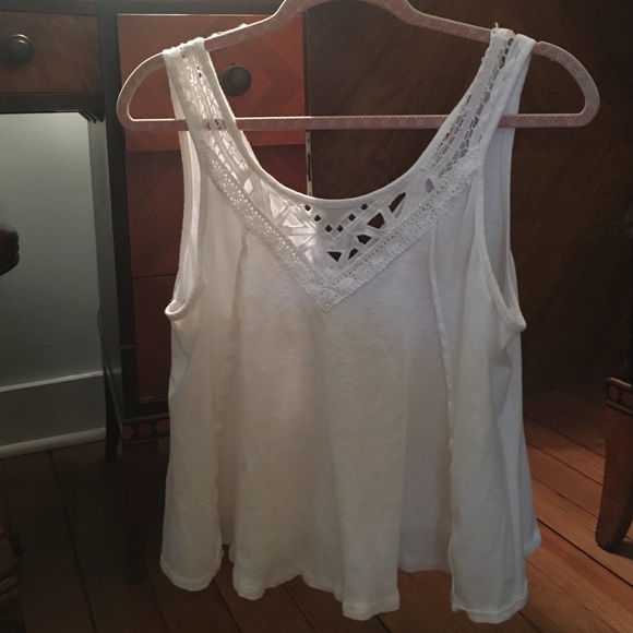 Free People Tops - White Free People cropped shirt
