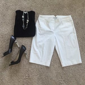 Express City Shorts Pin Stripe