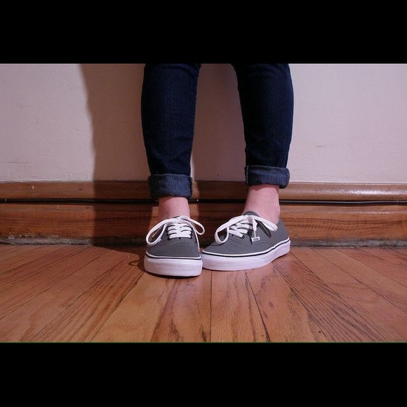 Unisex grey vans men's size 9, women's 10.5