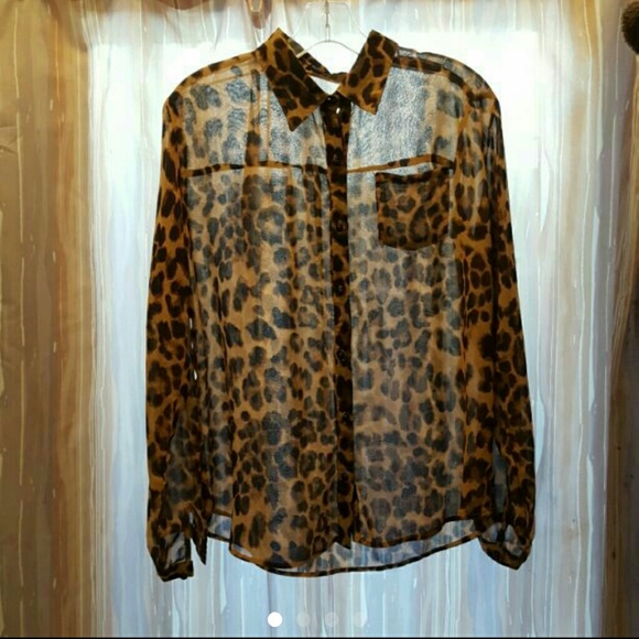 Leopard top