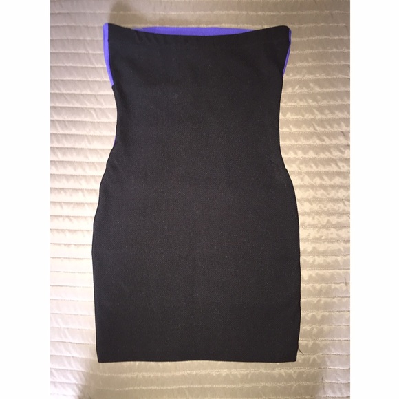 Dress - Picture 2 of 4
