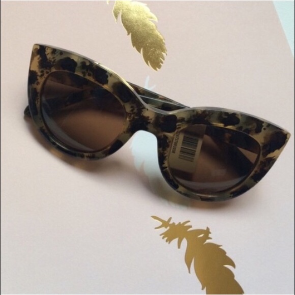 kate spade Accessories - 💥LOWEST💥Kate Spade Zora sunglasses