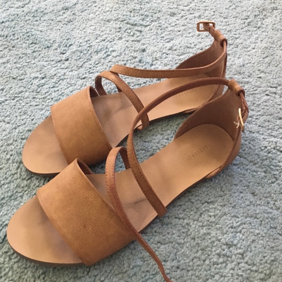 Brown faux leather strappy forever 21 sandals