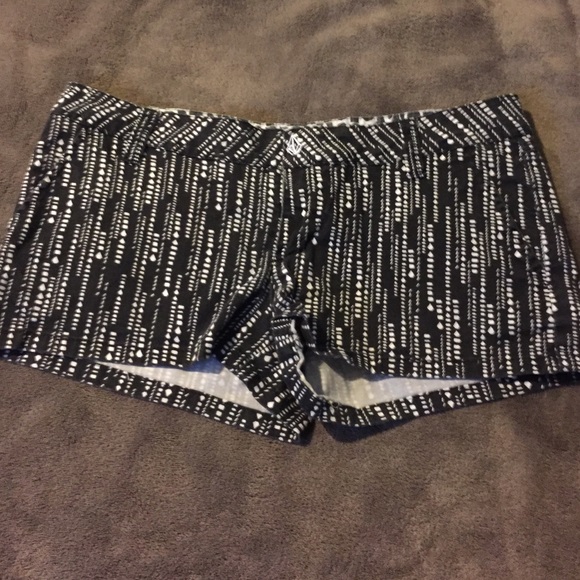 Volcom shorts