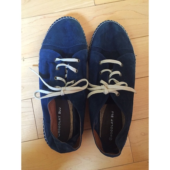 Never worn suede shoes