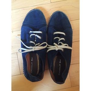 Never worn suede shoes