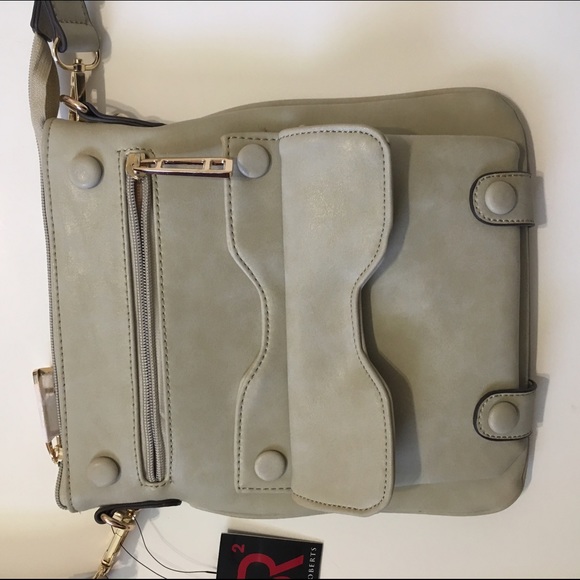 Sondra Roberts Crossbody bone/cream