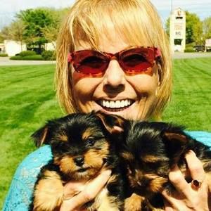 Meet your Posher, Vickie