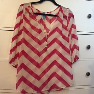 White and dark pink chevron blouse