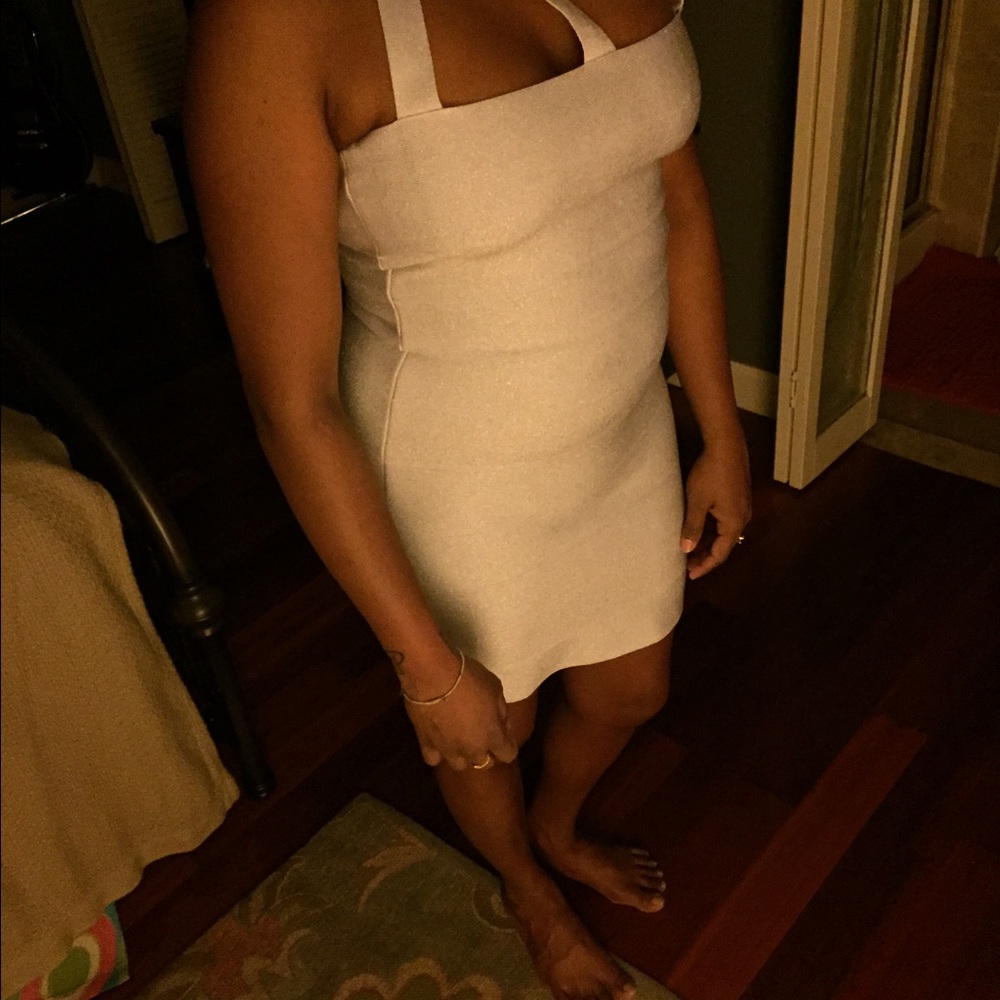 Dress - Picture 5 of 6