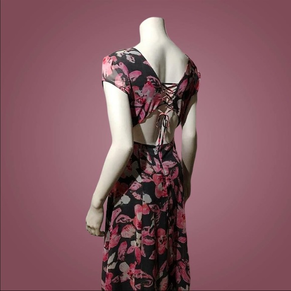 ❗️SALE❗️Slit By Slit Lace Up Back Maxi Dress #029 - Picture 3 of 4