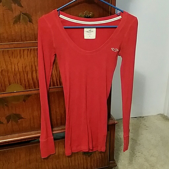 Long sleeve red shirt
