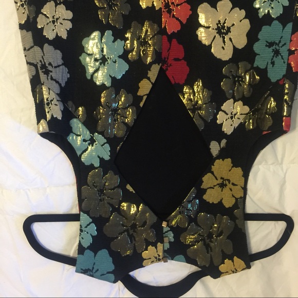 Flowered Dress - Picture 2 of 2