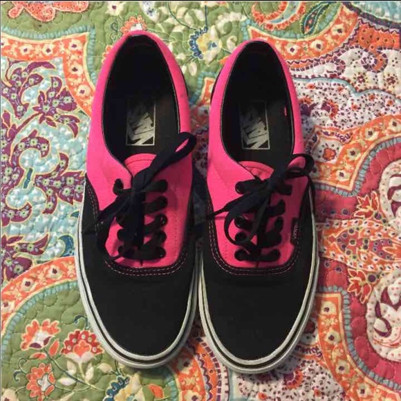 Black and pink vans