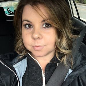 Meet your Posher, Janell