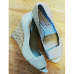 Banana Republic Gray Leather Peep Toe Wedges