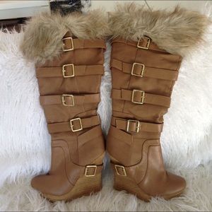 Colin Stuart fur buckle boots