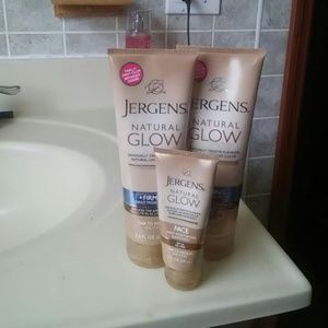 Jergens Natural Glow Lotions