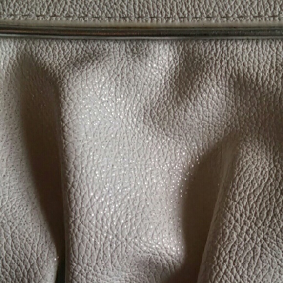 Sale! White Metallic Express Cosmetic Bag - Picture 3 of 4