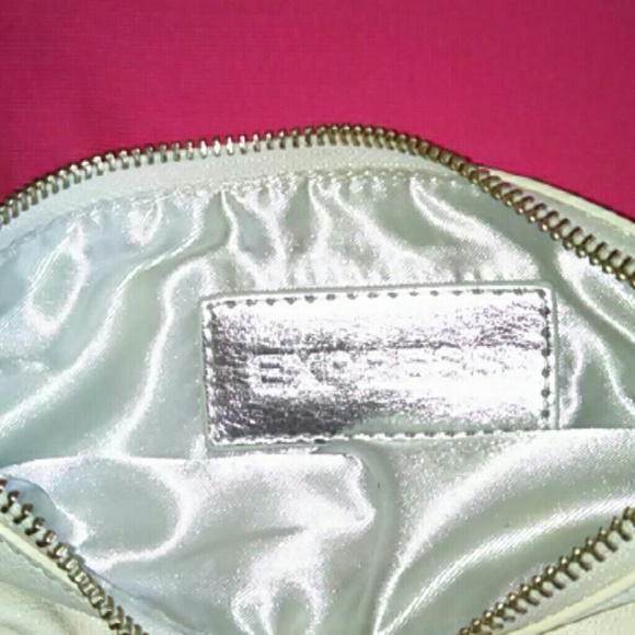 Sale! White Metallic Express Cosmetic Bag - Picture 4 of 4