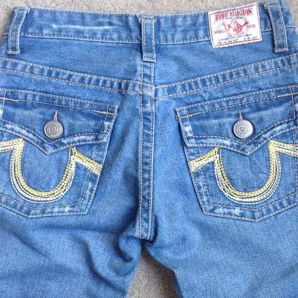 True Religion distress flare pants, 31 inseam - Picture 3 of 4