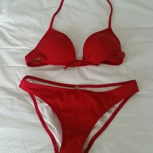 Victoria's Secret bikini w/ 2 bottoms