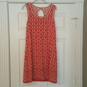 Max Studio Keyhole Back Dress