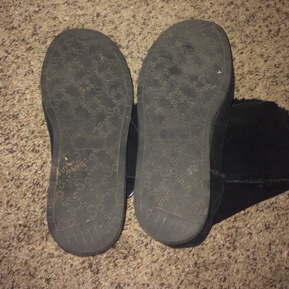 Black boots - Picture 4 of 4