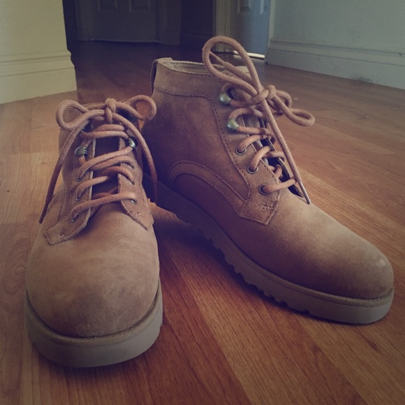 UGG boots / Bethany / Chestnut / New