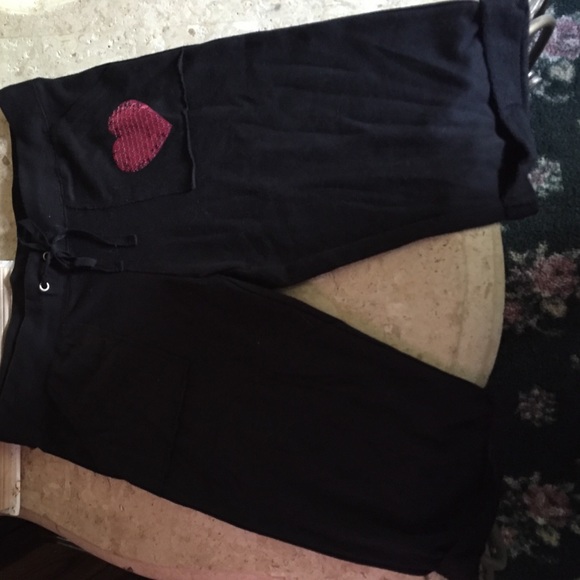 Black hard candy Capri/Sweats.