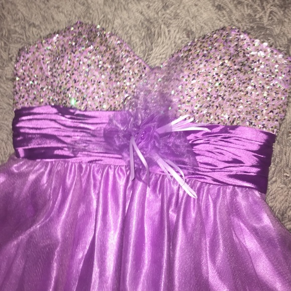 strapless purple dress - Picture 2 of 3