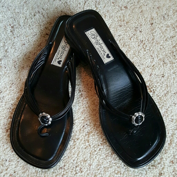 Brighton "Laugh" flip flop Sandals (8)