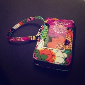Vera Bradley Wristlet in VA VA BLOOM