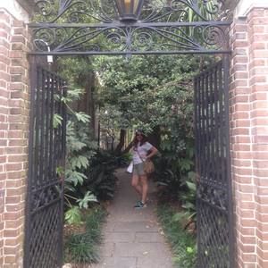 Meet your Posher, Kelly