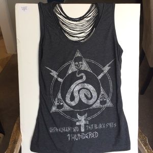 Greay tank with cut out detail. Skulls