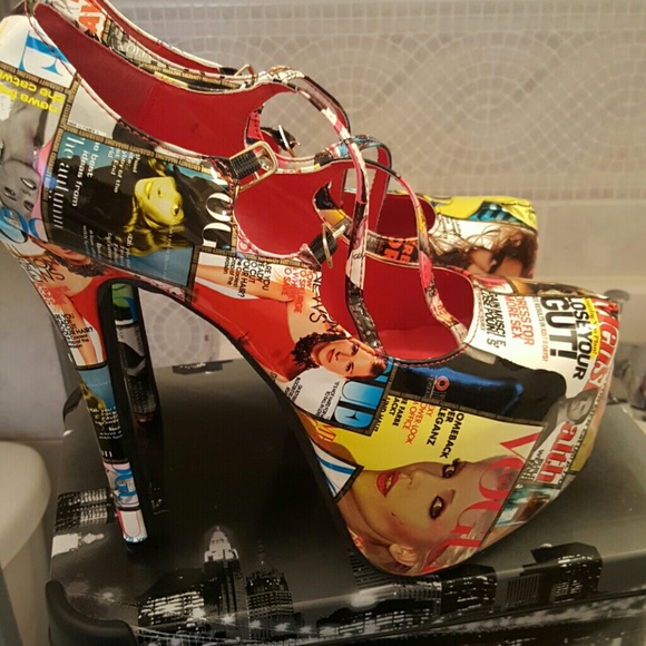 Shoes - High heel shoes