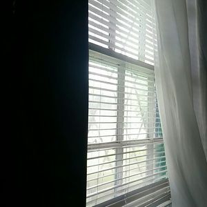 Meet your Posher, Claudia