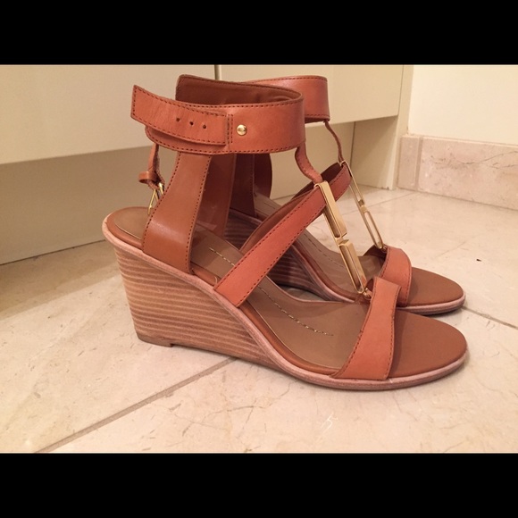 Dolce Vita Wedge