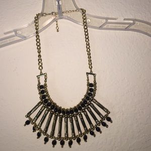 Chunky gold necklace