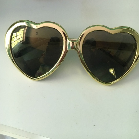 Pink gold heart sunglasses!